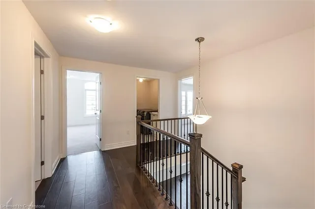 Additional image 15 of 30 Robertson Rd