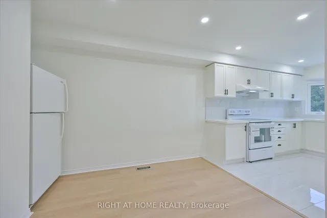 Additional image 6 of 5023 Northern Lights Circ