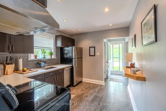 Additional image 2 of 210 Westview Blvd