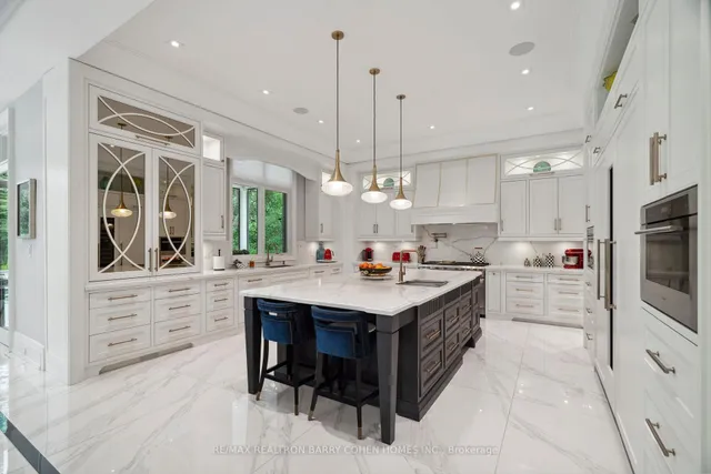 Additional image 17 of 23 Lauderdale Dr