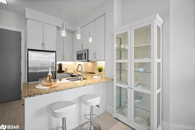 Additional image 12 of 2 Old Mill Dr Unit 103