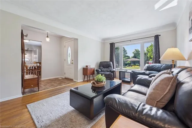 Additional image 7 of 20 Lyndhurst Dr