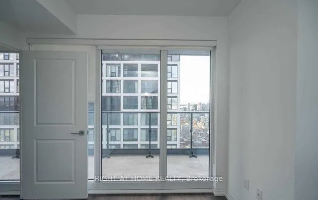 Additional image 16 of 251 Jarvis St Unit 4705