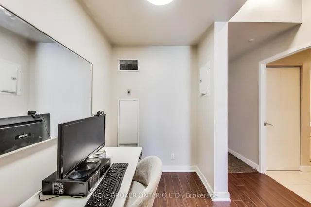 Additional image 20 of 397 Front St Unit 210