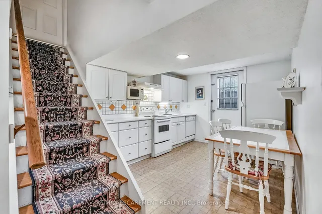 Additional image 35 of 3044 Woodward Ave