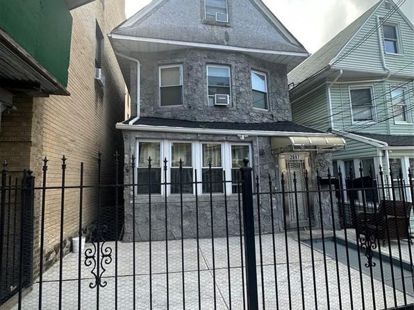 2697 Heath Ave, Bronx, NY 10463