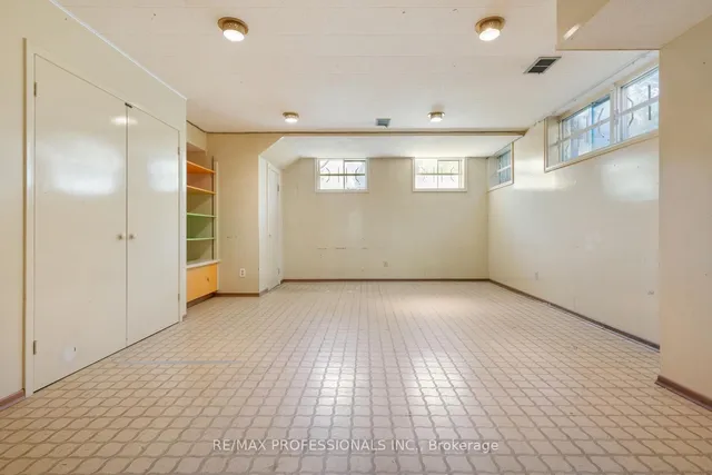 Additional image 26 of 8 Glendarling Rd