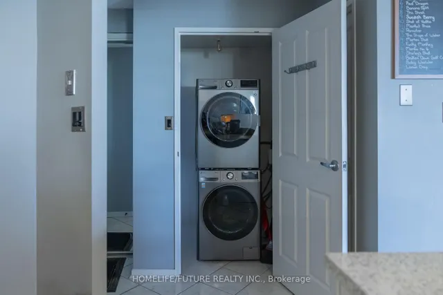 Additional image 14 of 77 Maitland Pl Unit 1004