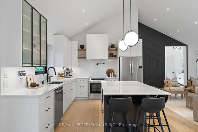 Additional image 18 of 1373 Islington Ave