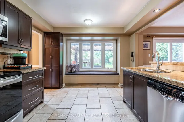 Additional image 12 of 24 Vance Cres