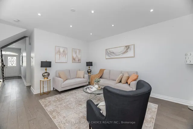 Additional image 8 of 72 Crystalview Cres