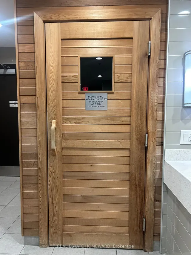 Additional image 42 of 120 Dallimore Circ Unit #608