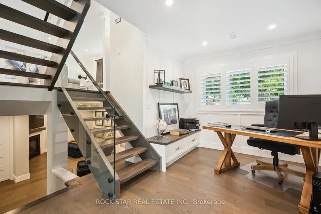 Additional image 4 of 298 Kent Cres