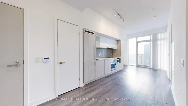 Additional image 11 of 138 Downes St Unit 4008