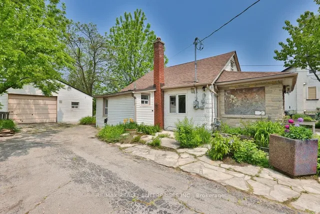 Additional image 25 of 2439 Prospect St