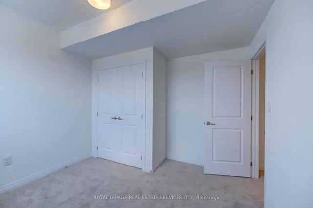 Additional image 40 of 3222 Crystal Dr