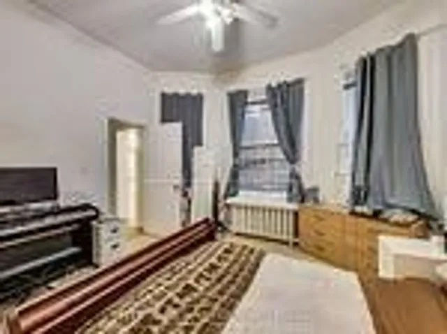 Additional image 2 of 72 Walmer Rd