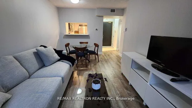 Additional image 12 of 7 Broadway Ave Unit 211