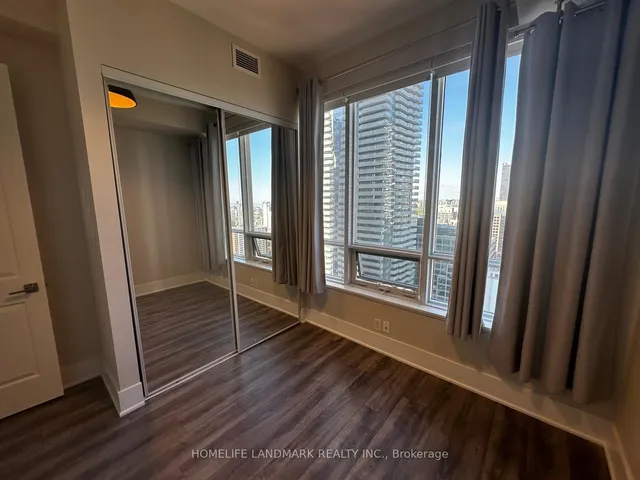 Additional image 8 of 21 Balmuto St Unit 2801