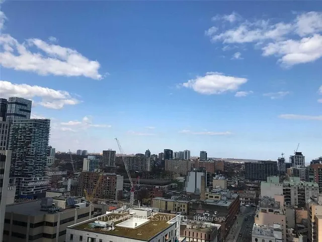 Additional image 20 of 25 Richmond St Unit 1717