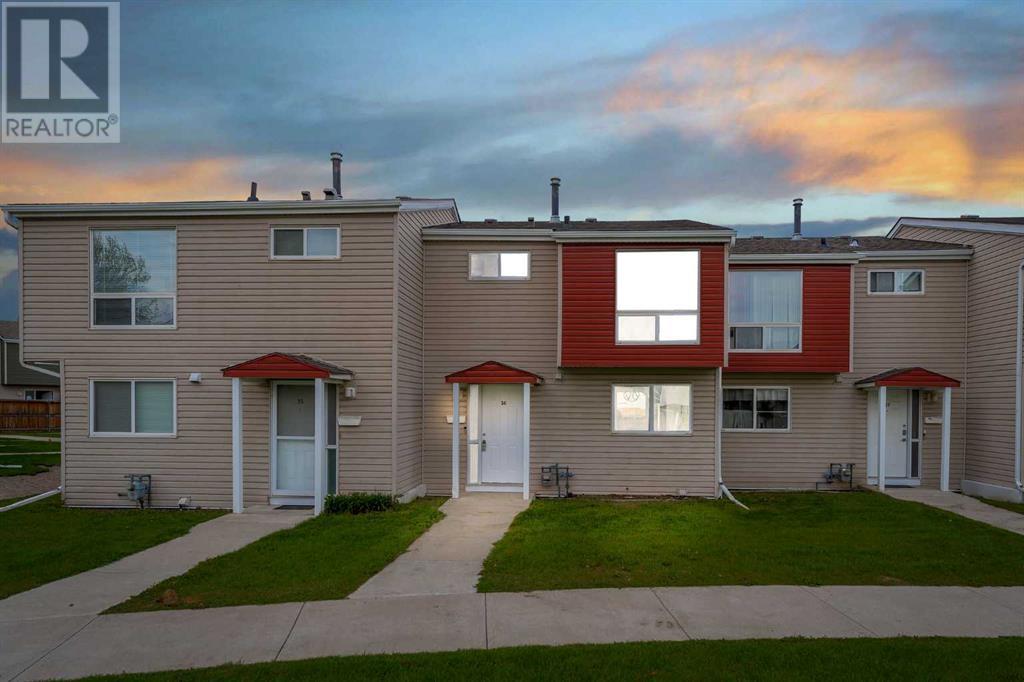 Property image for 36, 5425 Pensacola Crescent SE|Calgary, Alberta T2A2G7