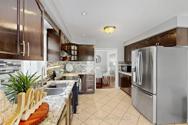 Additional image 12 of 42 Monaco Crt