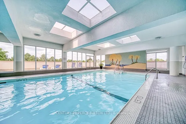 Additional image 31 of 20 Dean Park Rd Unit 1215