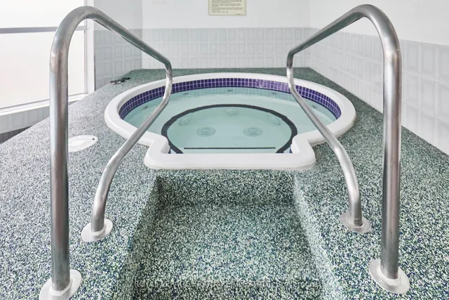 Additional image 29 of 10 Dean Park Rd Unit 309