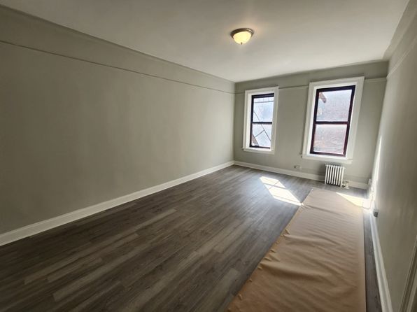 31 Nagle Ave #6X, New York, NY 10040