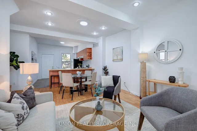 Additional image 3 of 533 Victoria Park Ave