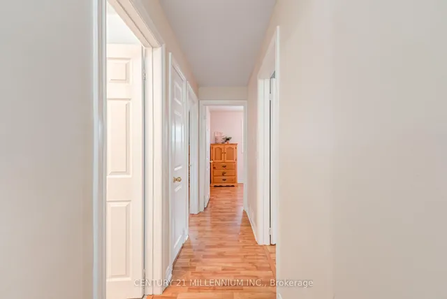 Additional image 17 of 33 Town House Cres