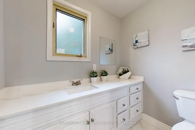 Additional image 14 of 10 Townsend Rd