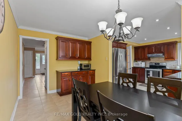 Additional image 18 of 58 Hall Cres