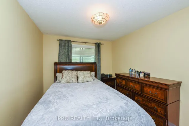 Additional image 21 of 43 Marchbank Cres