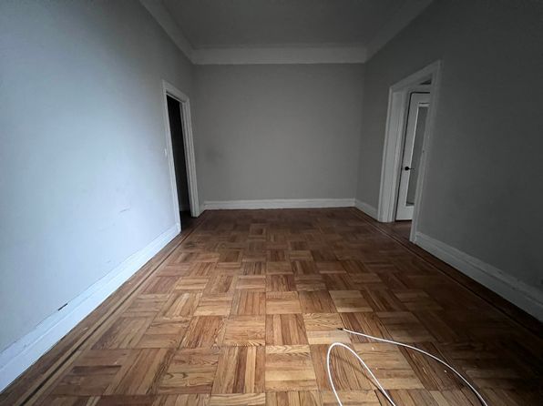 2285 Sedgwick Ave APT 202, Bronx, NY 10468