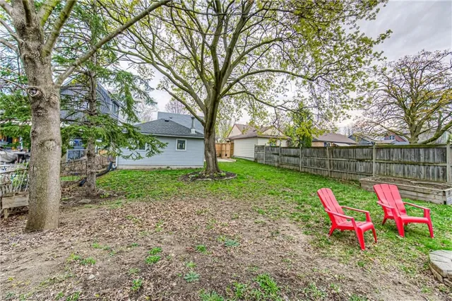 Additional image 41 of 35 Pattandon Ave