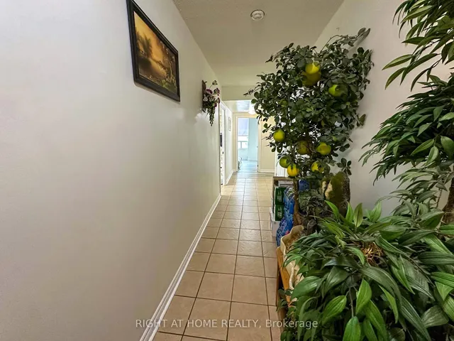 Additional image 22 of 2088 Lawrence Ave Unit 702