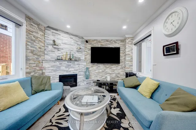 Additional image 15 of 27 Denlow Dr