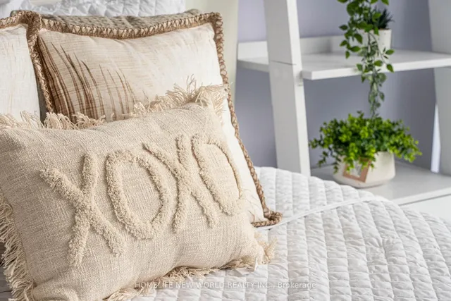 Additional image 16 of 14 York St Unit 3411