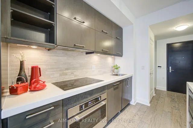 Additional image 15 of 65 St Mary St Unit 1401