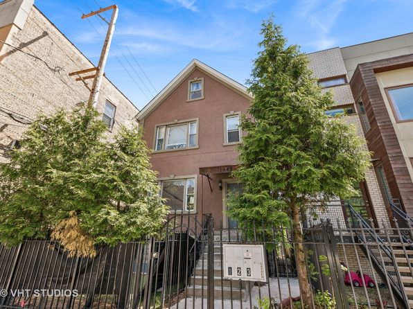 1943 N Whipple St, Chicago, IL 60647