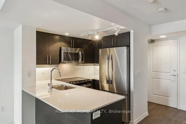 Additional image 4 of 75 East Liberty St Unit 1015