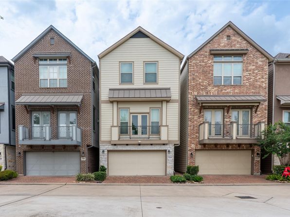 8408 Oak Leaf Point Dr, Houston, TX 77055