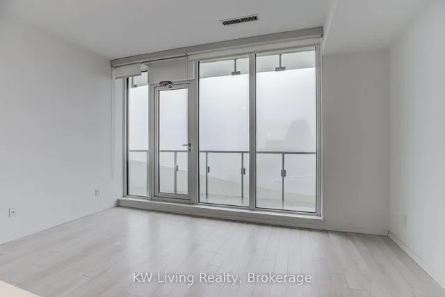 Additional image 10 of 197 Yonge St Unit 2906