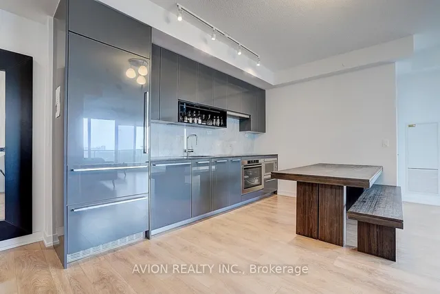 Additional image 16 of 115 Mcmahon Dr Unit 1511