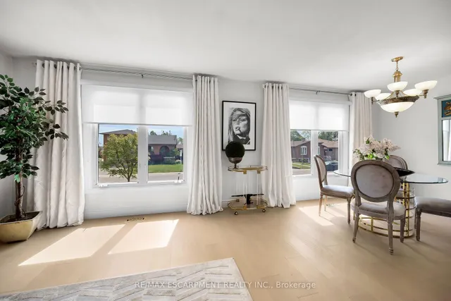 Additional image 10 of 567 QUEEN VICTORIA Dr