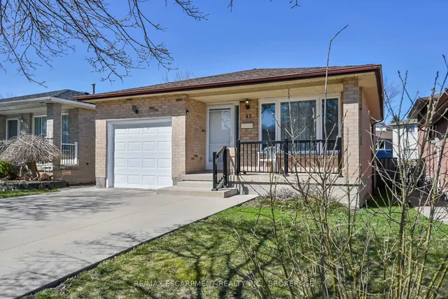 Additional image 44 of 43 Everest St