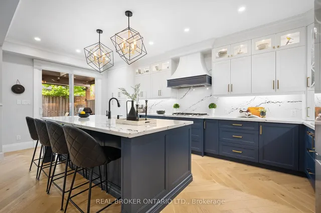 Additional image 6 of 904 Magdalena Crt