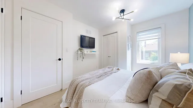 Additional image 27 of 83 Bertmount Ave