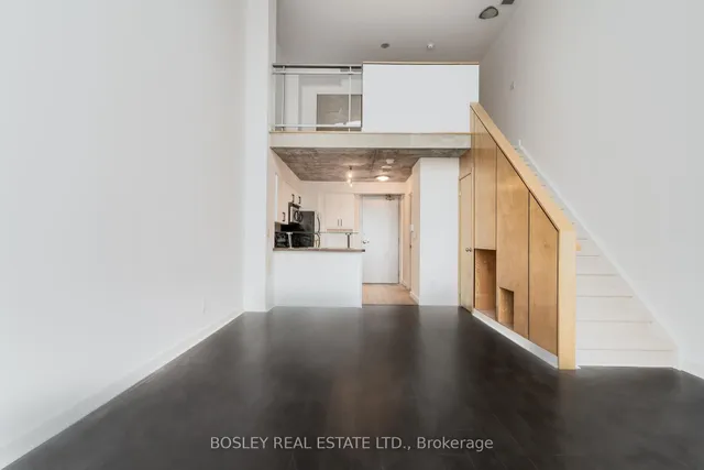 Additional image 10 of 255 Richmond St Unit 818